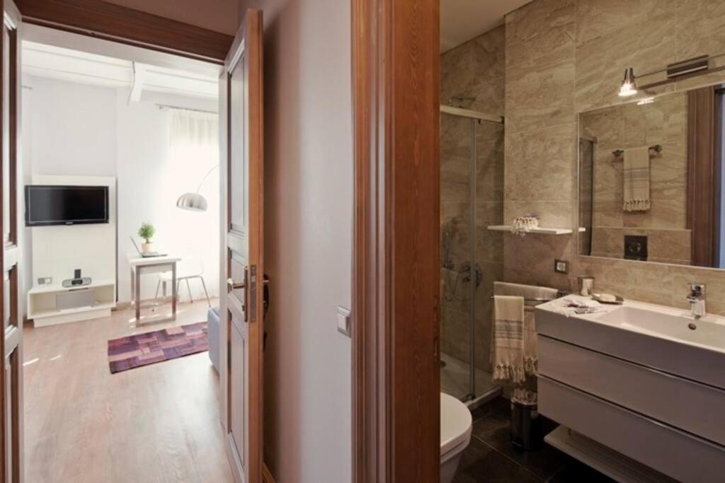 Baylo Suites Istanbul Værelse billede